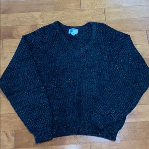 Sweaters men’s v-neck winter sweater